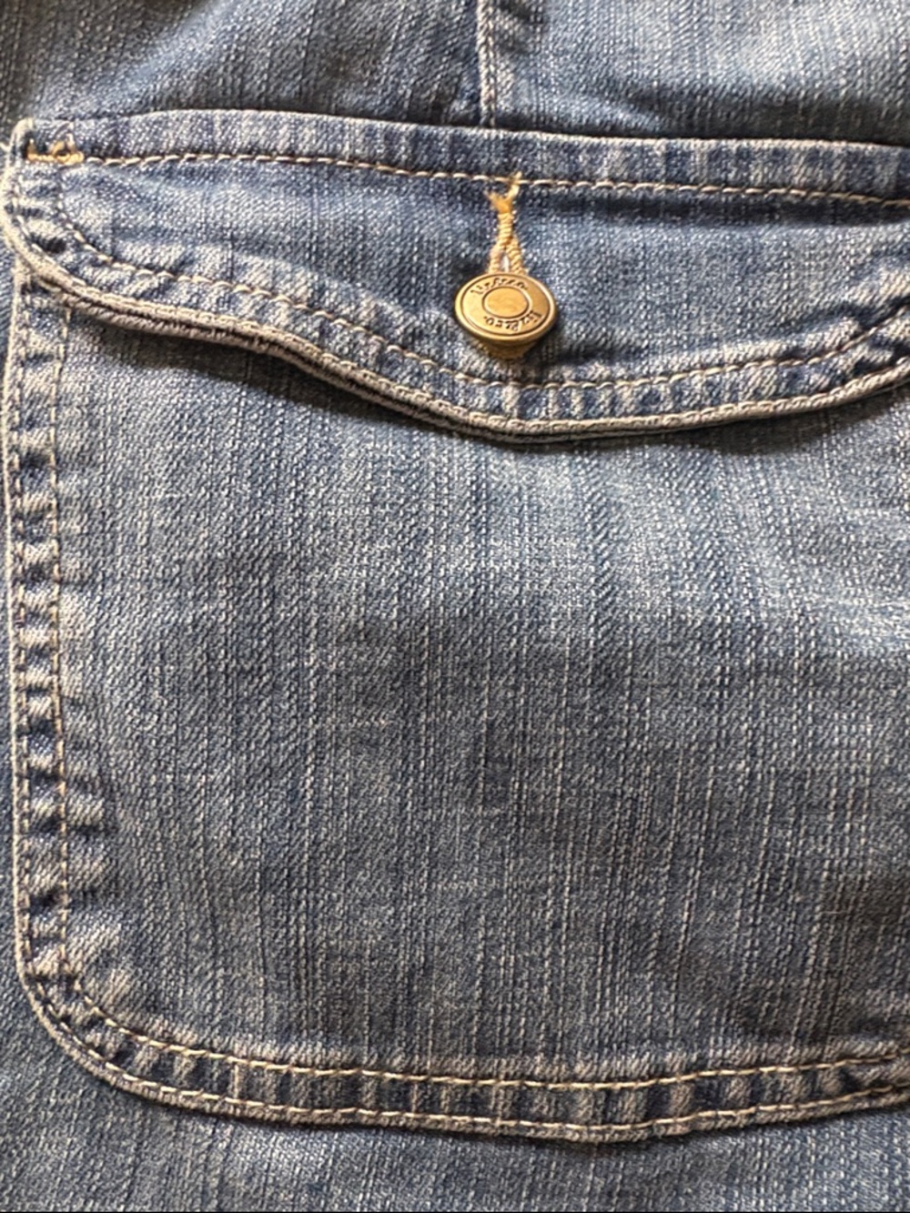 Liz&Co. Denim Drawstring Waist Capri Length Pants - Lt. Blue Women’s Size 6-8 - Picture 9 of 10